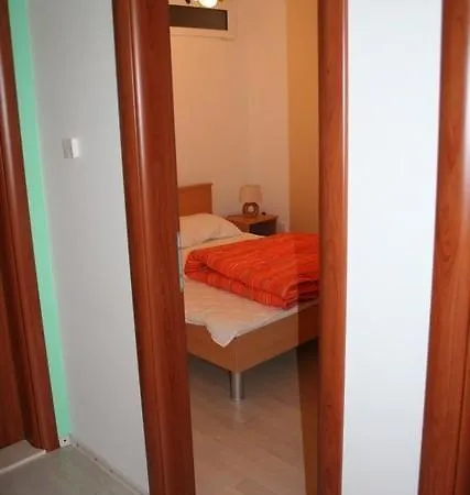 Santo 1812 *