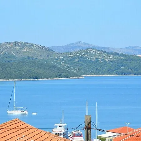 Santo 1812 Τρογκίρ